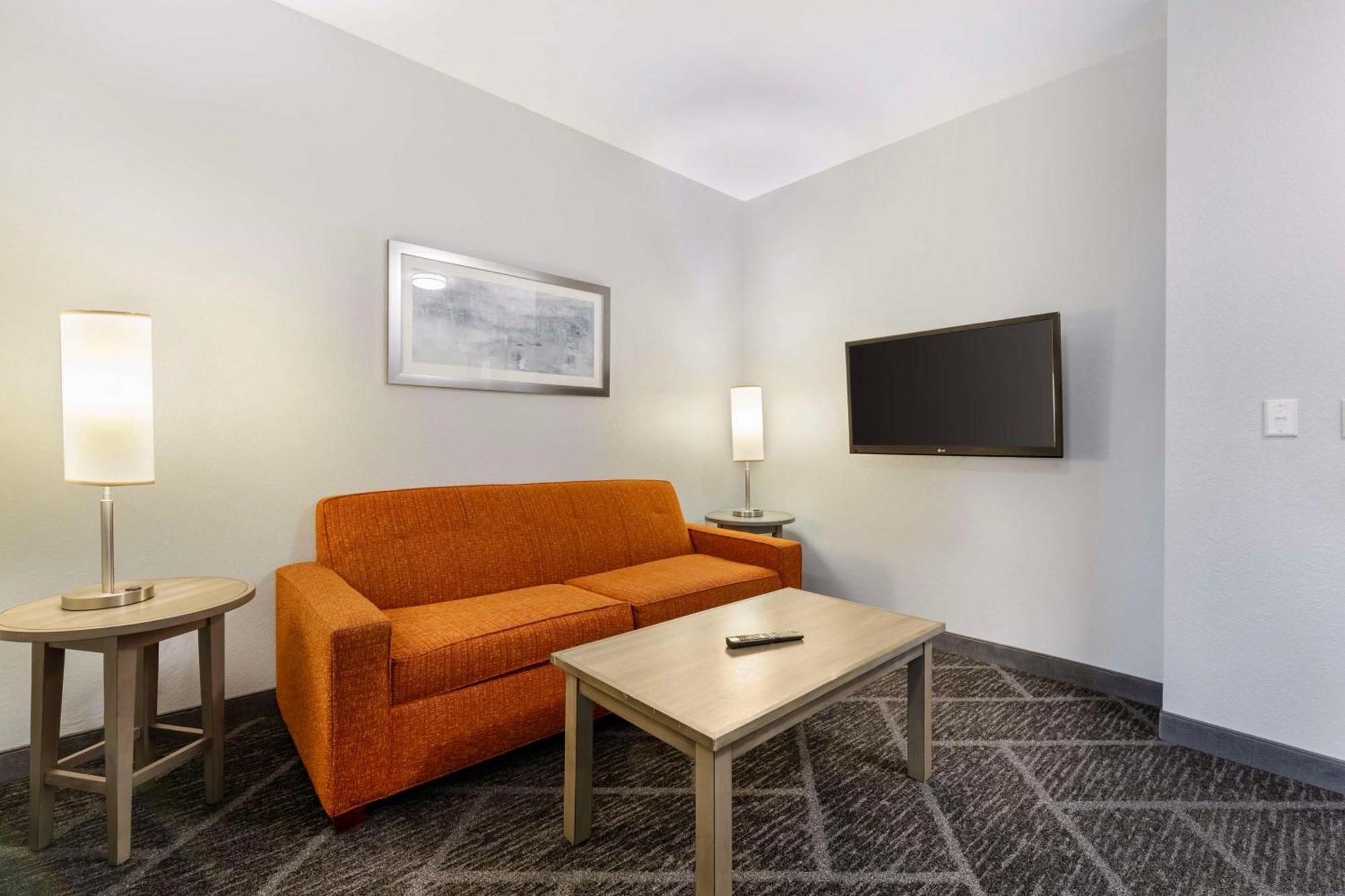Best Western Plus Appleton Airport Mall Hotel Bagian luar foto
